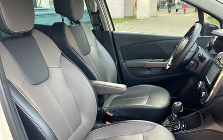 Renault Kaptur I рестайлинг, 2017 год, 1 790 000 рублей, 12 фотография