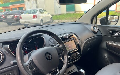 Renault Kaptur I рестайлинг, 2017 год, 1 790 000 рублей, 14 фотография