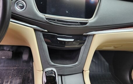 Cadillac XT5 I рестайлинг, 2016 год, 2 700 000 рублей, 11 фотография