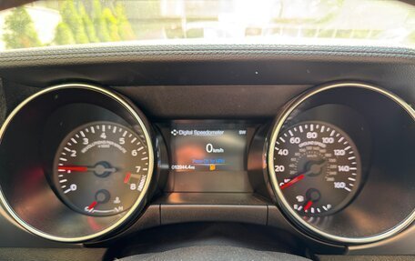 Ford Mustang VI рестайлинг, 2020 год, 4 500 000 рублей, 3 фотография