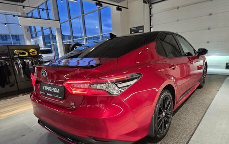 Toyota Camry, 2021 год, 3 199 000 рублей, 3 фотография