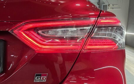 Toyota Camry, 2021 год, 3 199 000 рублей, 4 фотография