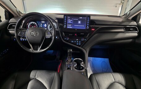 Toyota Camry, 2021 год, 3 199 000 рублей, 14 фотография