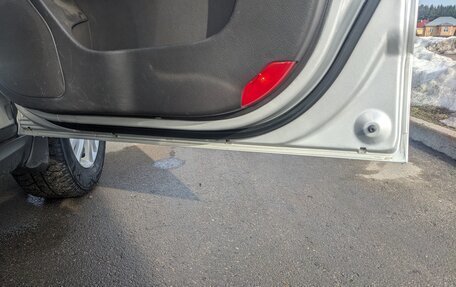 Hyundai Santa Fe III рестайлинг, 2012 год, 1 300 000 рублей, 19 фотография