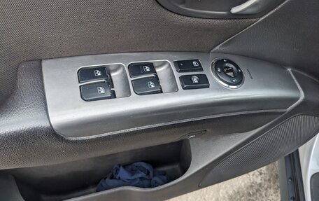 Hyundai Santa Fe III рестайлинг, 2012 год, 1 300 000 рублей, 15 фотография