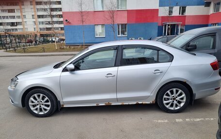 Volkswagen Jetta VI, 2012 год, 670 000 рублей, 3 фотография