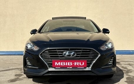 Hyundai Sonata VII, 2019 год, 2 200 000 рублей, 2 фотография