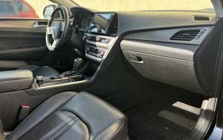 Hyundai Sonata VII, 2019 год, 2 200 000 рублей, 14 фотография