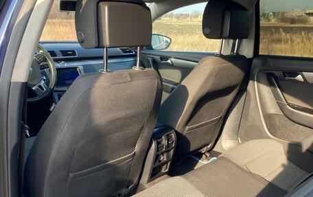 Volkswagen Passat B7, 2011 год, 920 000 рублей, 9 фотография