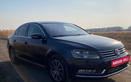 Volkswagen Passat B7, 2011 год, 920 000 рублей, 2 фотография