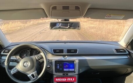 Volkswagen Passat B7, 2011 год, 920 000 рублей, 10 фотография