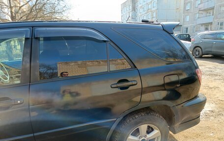 Toyota Harrier, 1999 год, 800 000 рублей, 19 фотография