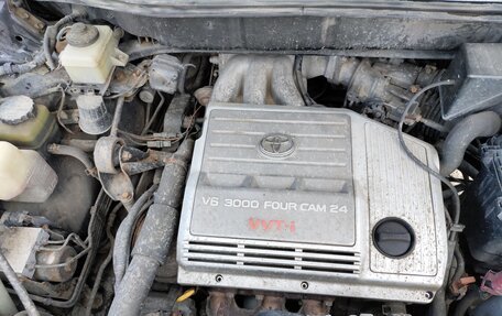 Toyota Harrier, 1999 год, 800 000 рублей, 32 фотография