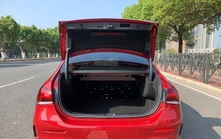 Mercedes-Benz A-Класс, 2021 год, 2 200 000 рублей, 6 фотография