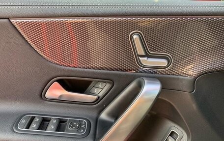 Mercedes-Benz A-Класс, 2021 год, 2 200 000 рублей, 14 фотография