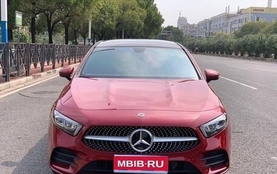 Mercedes-Benz A-Класс, 2021 год, 2 200 000 рублей, 1 фотография