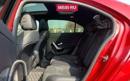 Mercedes-Benz A-Класс, 2021 год, 2 200 000 рублей, 13 фотография