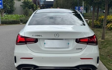 Mercedes-Benz A-Класс, 2021 год, 2 200 000 рублей, 3 фотография