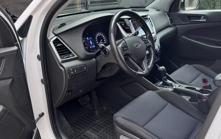 Hyundai Tucson III, 2016 год, 1 840 000 рублей, 12 фотография