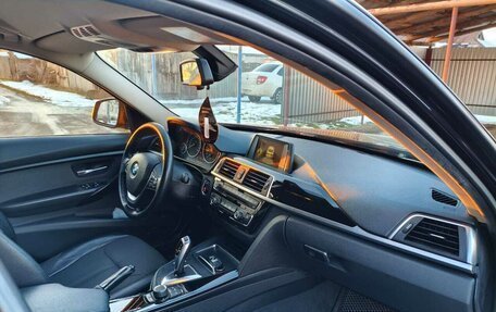 BMW 3 серия, 2017 год, 2 300 000 рублей, 3 фотография