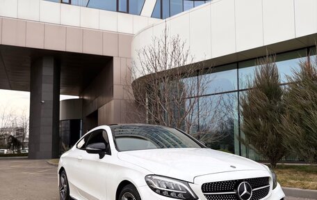 Mercedes-Benz C-Класс, 2018 год, 2 900 000 рублей, 2 фотография