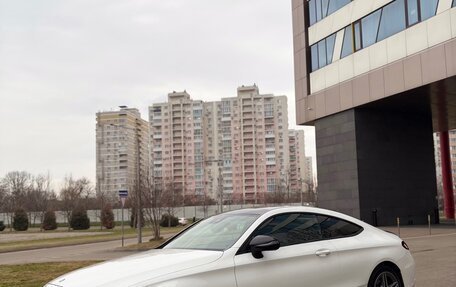 Mercedes-Benz C-Класс, 2018 год, 2 900 000 рублей, 3 фотография