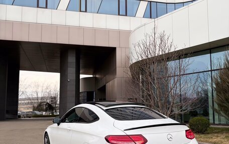 Mercedes-Benz C-Класс, 2018 год, 2 900 000 рублей, 5 фотография