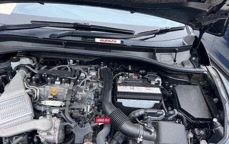 Toyota C-HR I рестайлинг, 2020 год, 2 000 000 рублей, 23 фотография