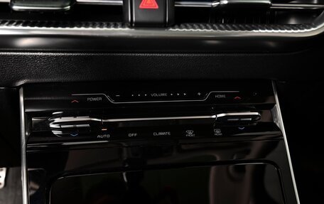 KIA K5, 2020 год, 2 915 000 рублей, 25 фотография