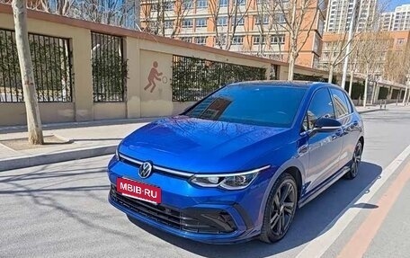 Volkswagen Golf VIII, 2021 год, 1 816 000 рублей, 3 фотография