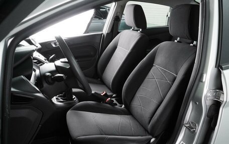 Ford Fiesta, 2015 год, 1 097 000 рублей, 10 фотография