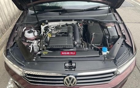 Volkswagen Passat B8 рестайлинг, 2017 год, 1 290 000 рублей, 6 фотография