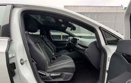 Volkswagen Golf VIII, 2023 год, 2 270 000 рублей, 8 фотография