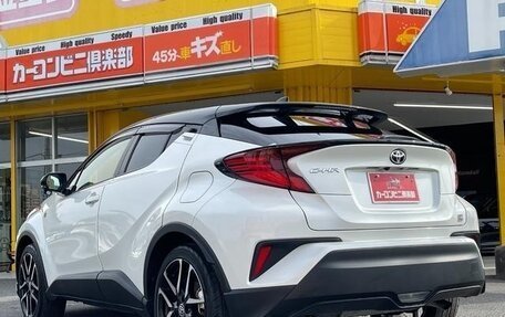 Toyota C-HR I рестайлинг, 2017 год, 1 235 001 рублей, 6 фотография