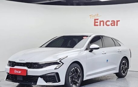 KIA K5, 2023 год, 2 220 000 рублей, 1 фотография