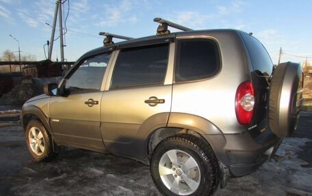 Chevrolet Niva I рестайлинг, 2010 год, 520 000 рублей, 1 фотография