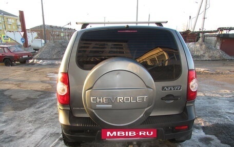 Chevrolet Niva I рестайлинг, 2010 год, 520 000 рублей, 5 фотография