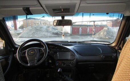 Chevrolet Niva I рестайлинг, 2010 год, 520 000 рублей, 13 фотография