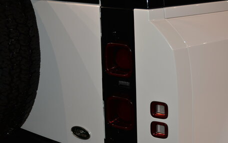 Land Rover Defender II, 2021 год, 6 195 000 рублей, 9 фотография