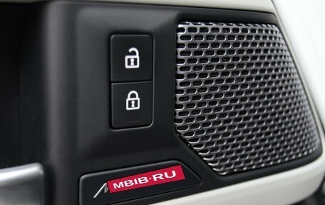 Land Rover Defender II, 2021 год, 6 195 000 рублей, 25 фотография