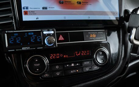 Mitsubishi Outlander III рестайлинг 3, 2019 год, 3 559 000 рублей, 15 фотография