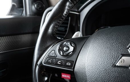 Mitsubishi Outlander III рестайлинг 3, 2019 год, 3 559 000 рублей, 18 фотография