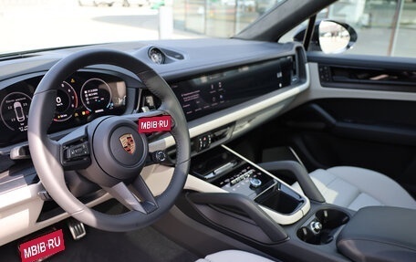 Porsche Cayenne III, 2026 год, 19 390 000 рублей, 9 фотография