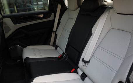 Porsche Cayenne III, 2026 год, 19 390 000 рублей, 26 фотография