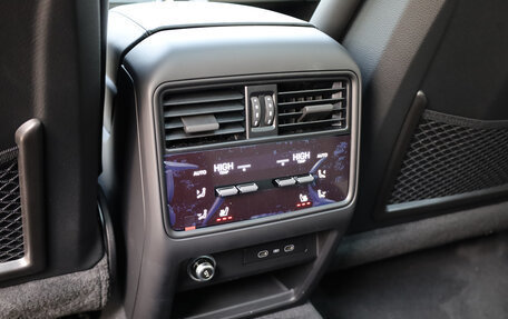 Porsche Cayenne III, 2026 год, 19 390 000 рублей, 25 фотография