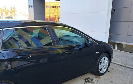 Opel Astra K, 2017 год, 1 400 000 рублей, 3 фотография