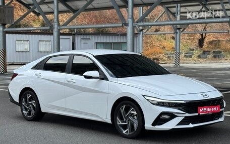 Hyundai Avante, 2023 год, 1 580 000 рублей, 1 фотография