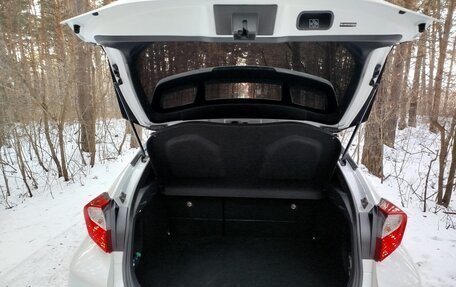 Toyota C-HR I рестайлинг, 2020 год, 3 850 000 рублей, 15 фотография