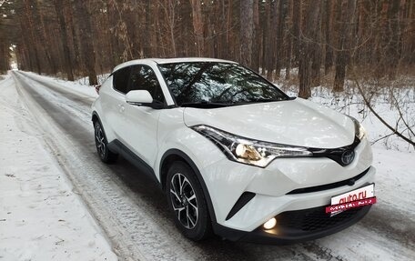 Toyota C-HR I рестайлинг, 2020 год, 3 850 000 рублей, 20 фотография