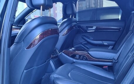 Audi A8, 2011 год, 2 500 000 рублей, 8 фотография